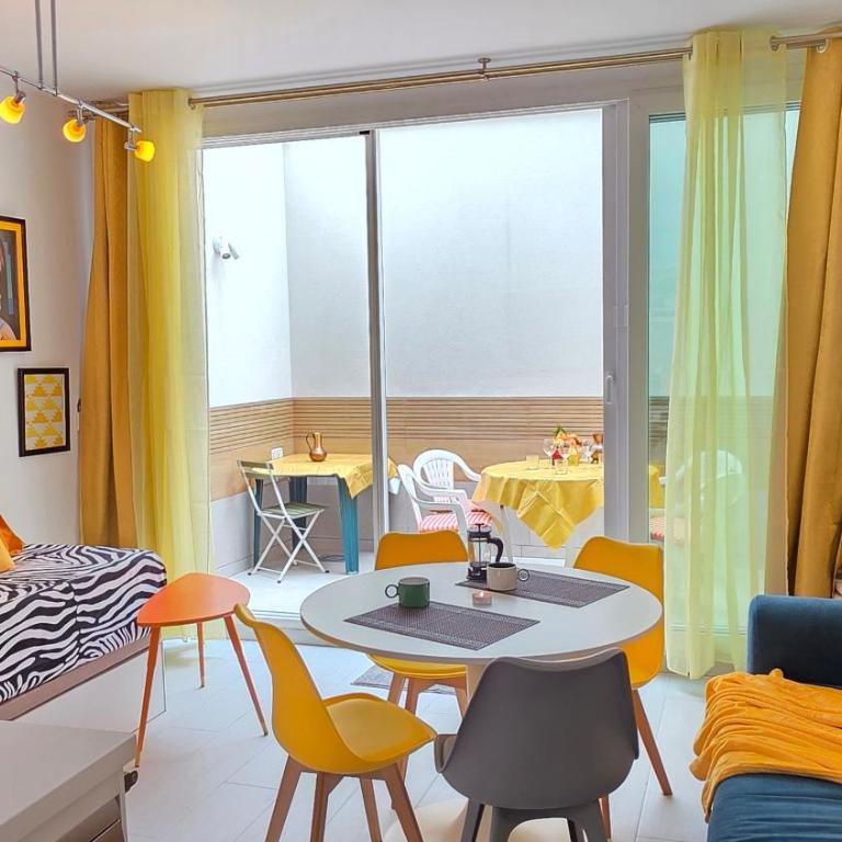 Picasso Huelin Malaga 250m from beach - Apartamento de 2 dormitorios - 8