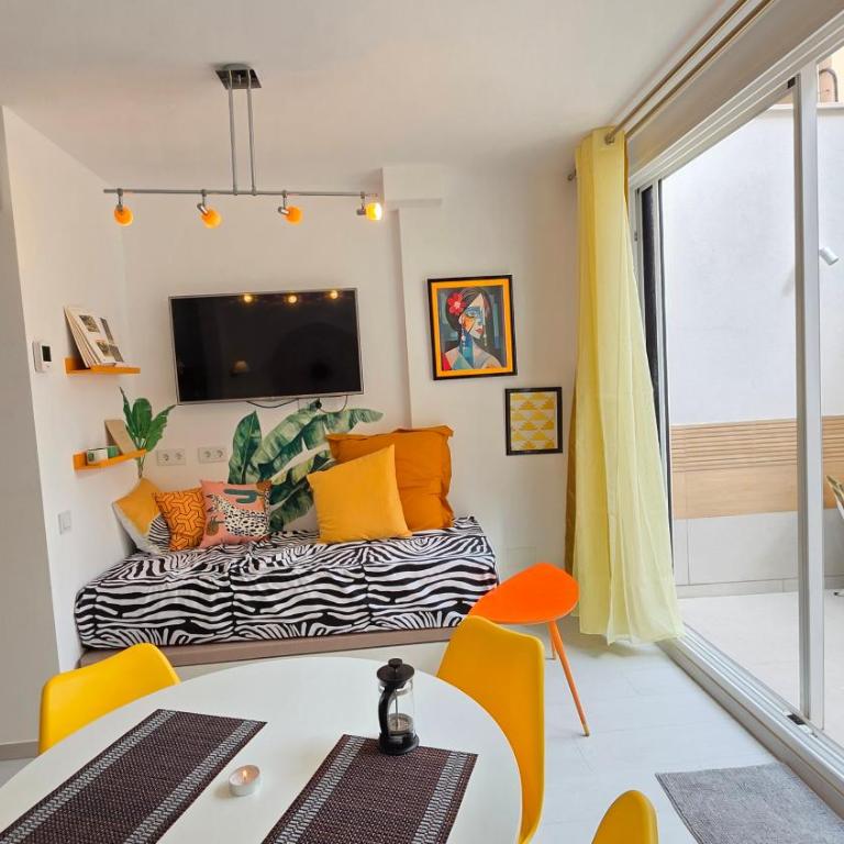 Picasso Huelin Malaga 250m from beach - Apartamento de 2 dormitorios - 15
