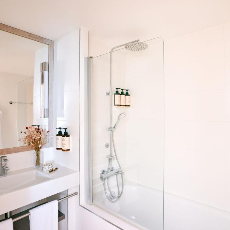 Hotel Indigo Bordeaux Centre Chartrons by IHG - Chambre Lit King-Size Premium - 6