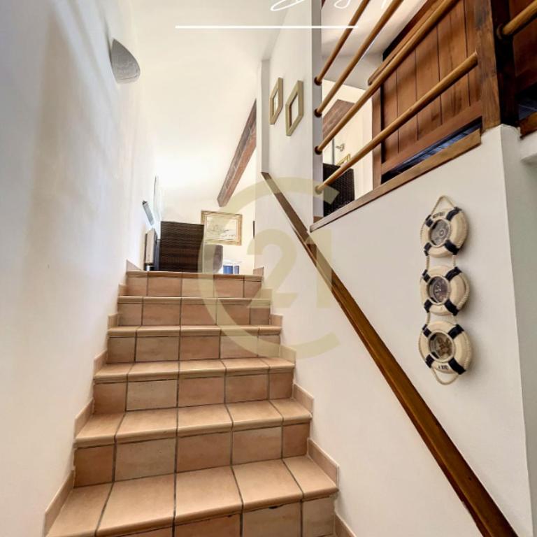Calvi T3 en triplex dans résidence avec piscine - Apartment mit 2 Schlafzimmern - 9