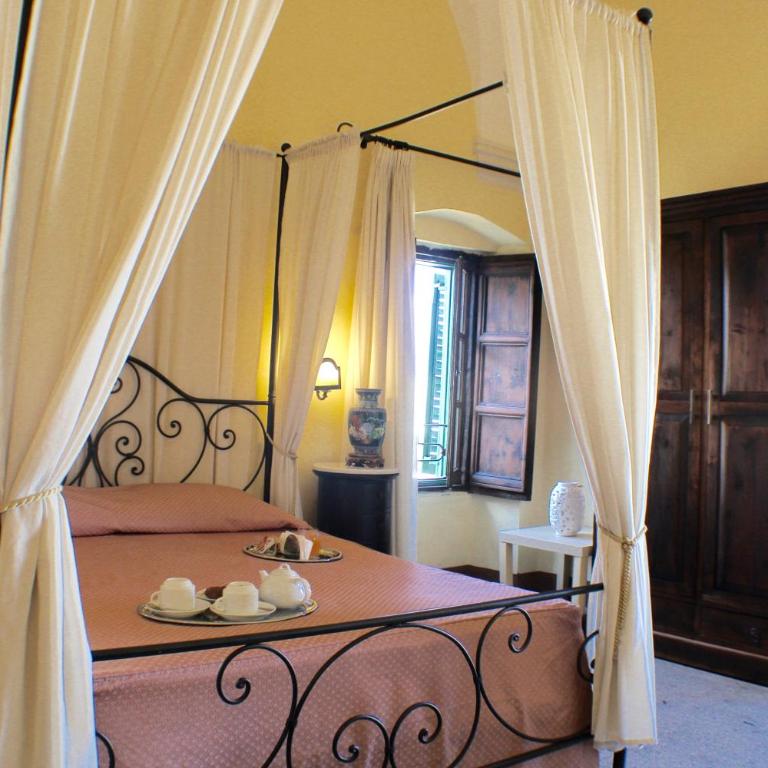 Palazzo Senape De Pace - Camera Matrimoniale - 4