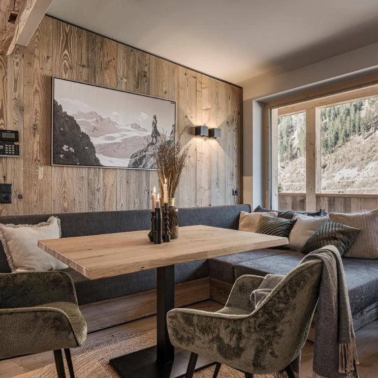 BRUGGER ApartHotel - Komfortable Ferienwohnung mit 2 Schlafzimmern und Bergblick - 3