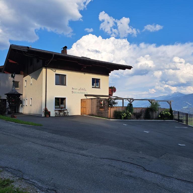 Haus Salzachblick - Apartment mit 2 Schlafzimmern und 2 Bädern - 32