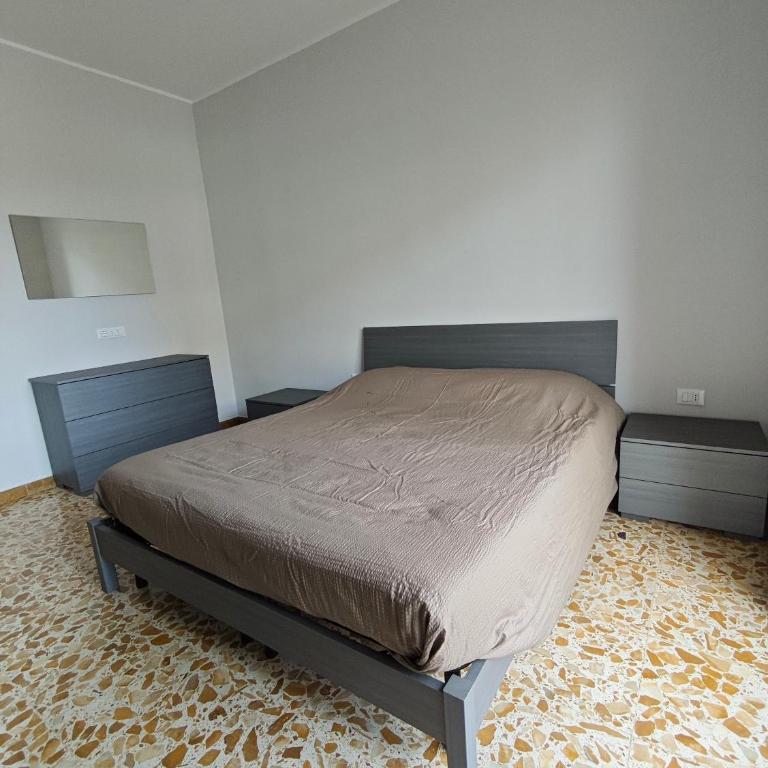 Torino Cozy Lodge - Two-Bedroom Apartment with Balcony - 14