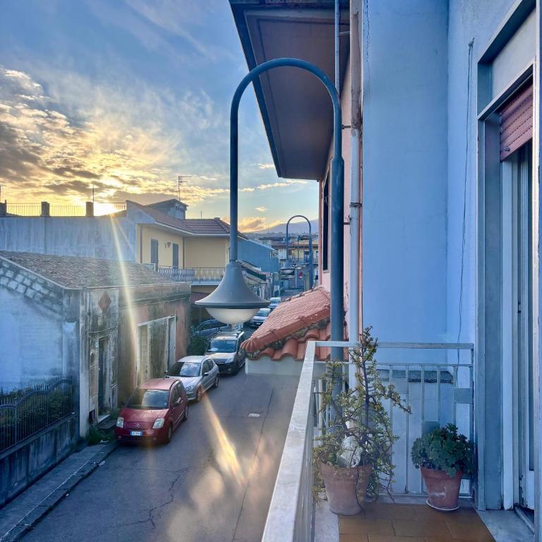 Appartamento Ai piedi dell' Etna per gruppi fino a 20 persone - Appartamento - 40
