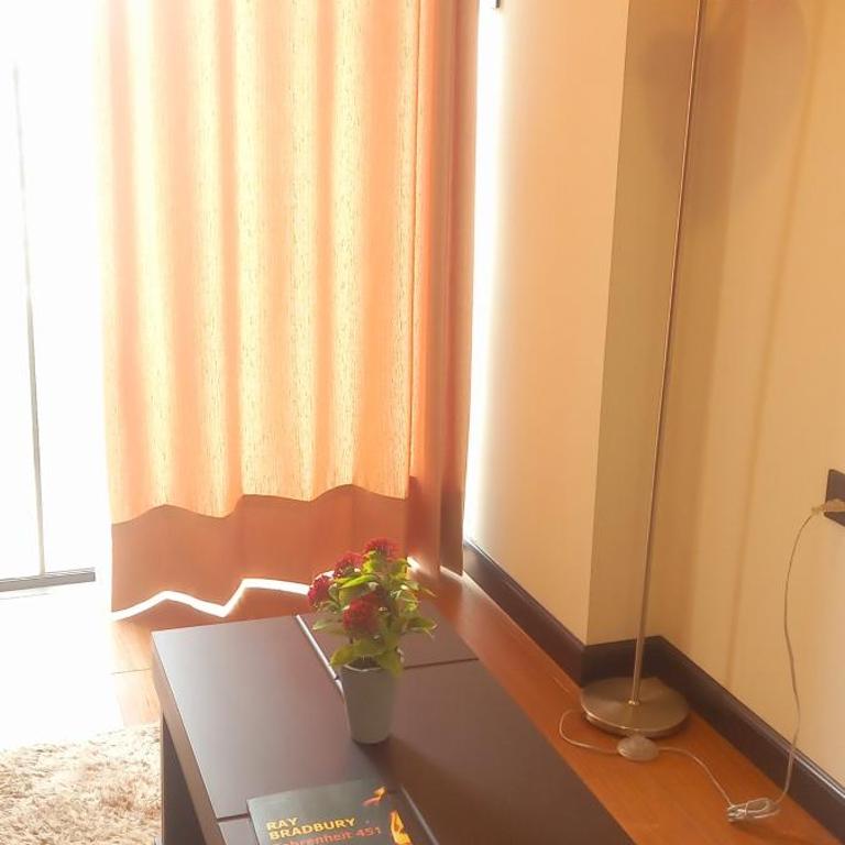 Refugio Urbano, garzonier moderno con balcón y garaje - Apartamento de 1 dormitorio - 2