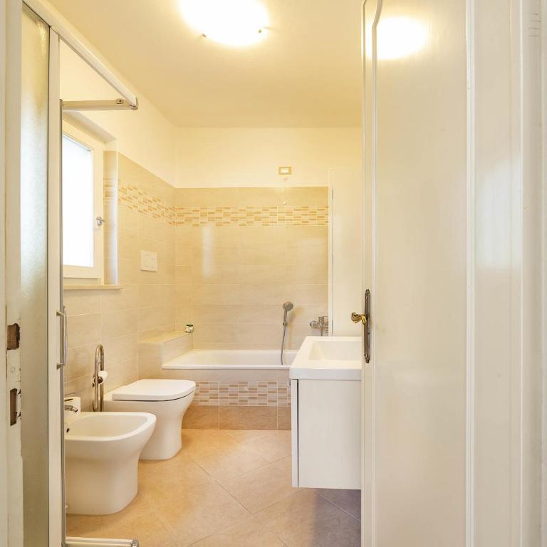 Villa 7 Torri del Benaco Ac / wi-fi Vista lago - Apartment - 16