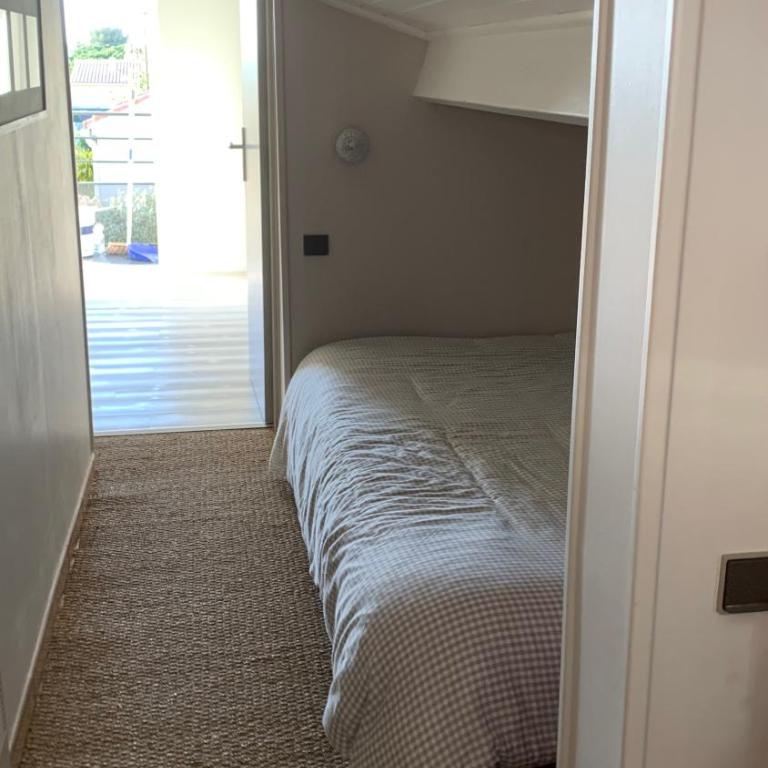 Romarins - One-Bedroom Apartment - 4