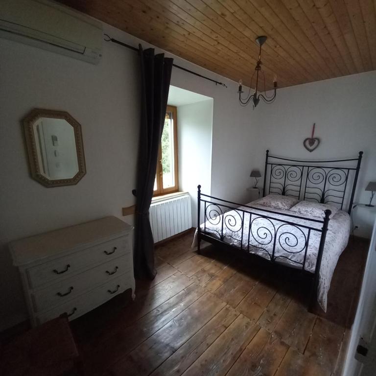 Gite de la Pierre Percée - Maison de Vacances 3 Chambres - 3