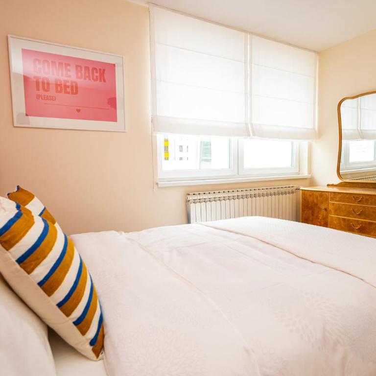 Colorful 3-Bedroom Apartment - Apartman sa 1 Spavaćom Sobom - 37