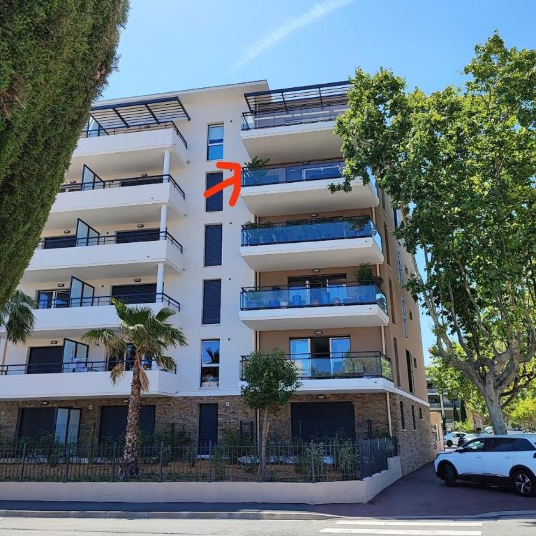 Appartement Bleu Azur proche de la plage - Apartment mit Aussicht und Balkon - 12