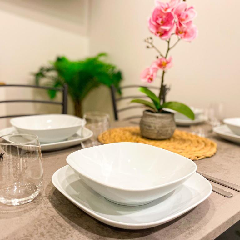 Exclusive in the city center 5 min train station - Appartamento con 2 Camere da Letto - 20