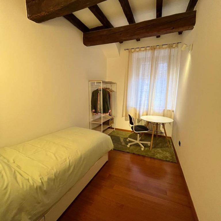 CasadiFina - Appartamento con 2 Camere da Letto - 2