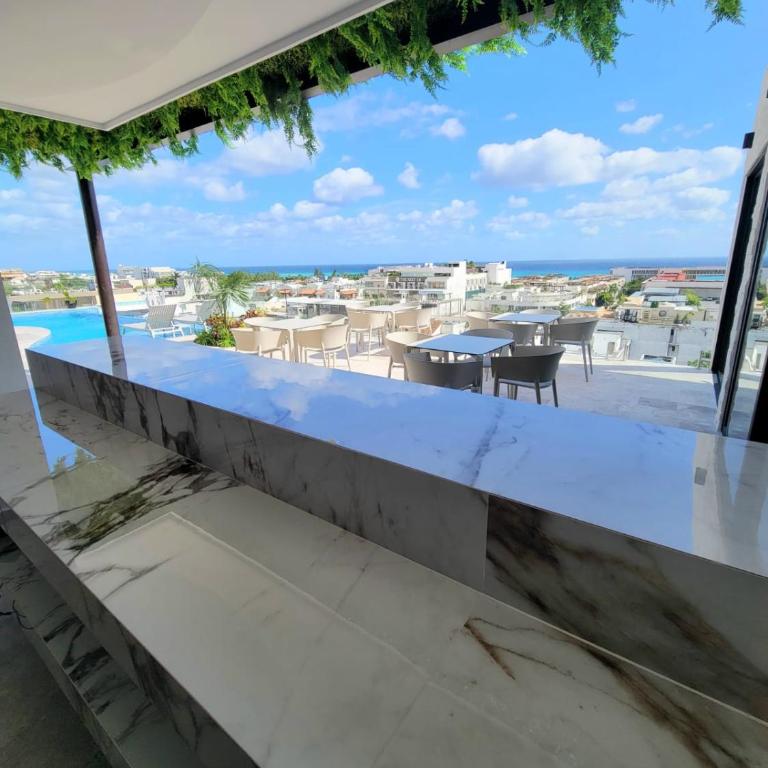 Condo de lujo en una ubicación privilegiada - Apartamento de 1 dormitorio - 28
