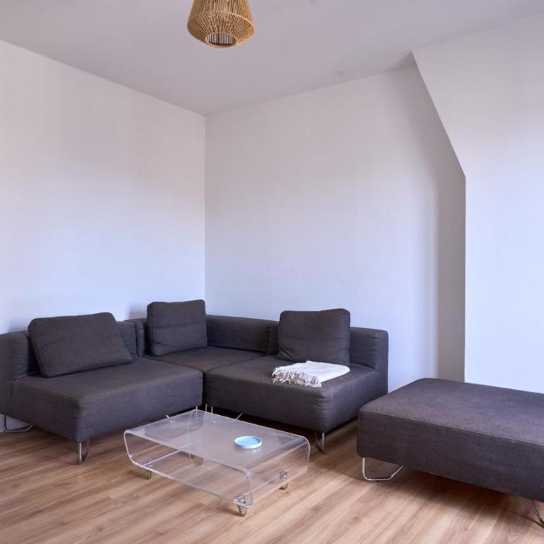 Bright 1BR Parisian Retreat Italy Square | By Airnest - Appartement 1 Chambre - 7