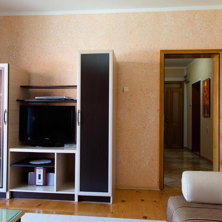 "HOLIDAY" apartments & rooms - Apartman sa 2 Spavaće Sobe i Balkonom - 7