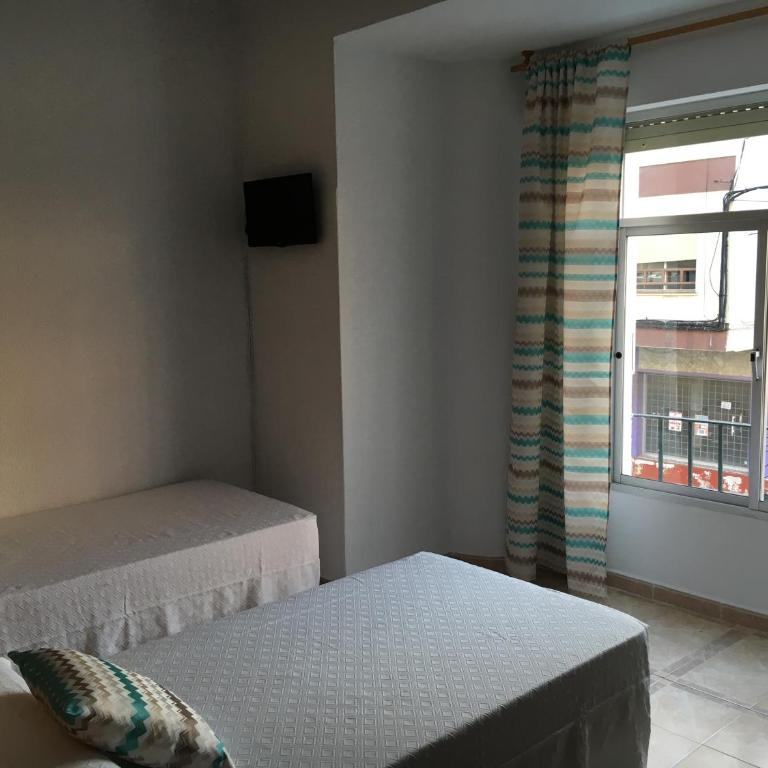 Hostal Barbate - Habitación Doble - 2 camas - 3