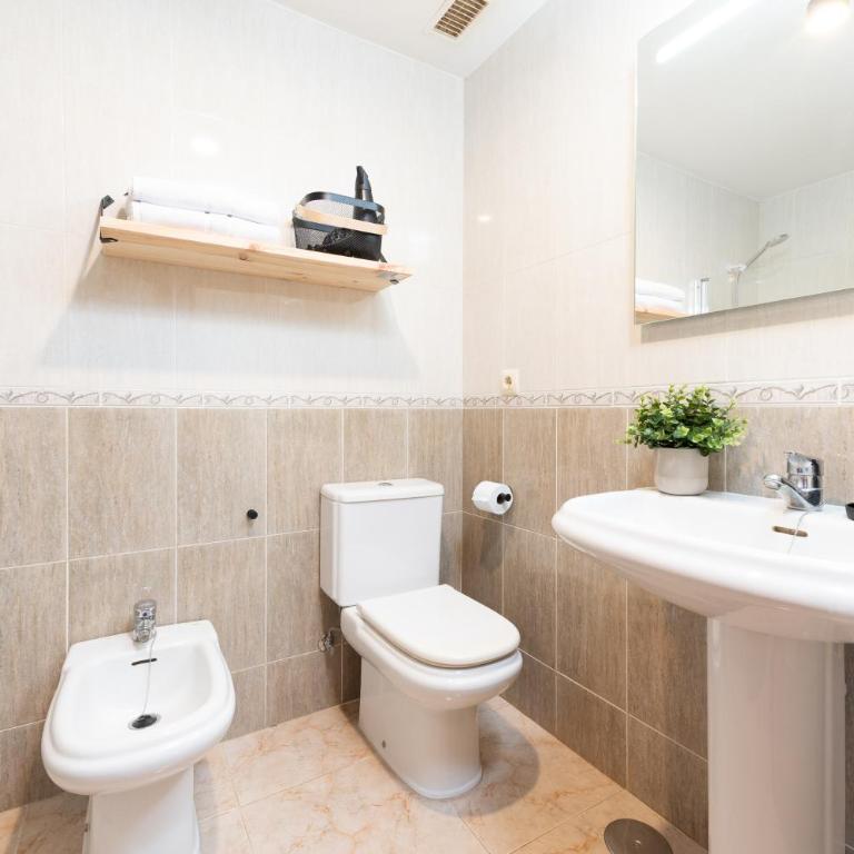 Las Olas - Coastal Escape with Charm & Comfort - Apartamento de 2 dormitorios - 41