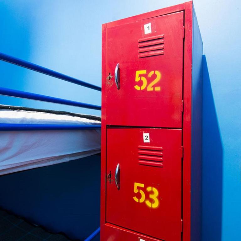 Hostal Amigo - Single Bed in Mixed Dormitory Room (4 Beds) - 3