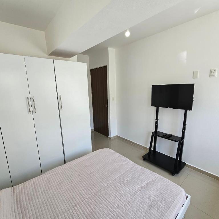 Habitación con baño privado en departamento compartido cerca de zona de conciertos - Standard Queen Room - 5