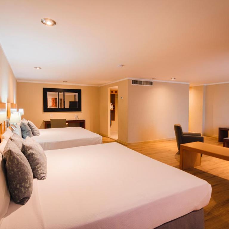 Hotel Mirabel - Junior Suite - 2