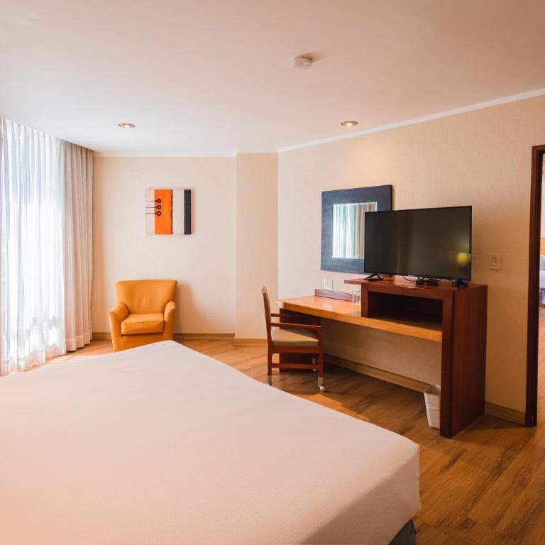 Hotel Mirabel - Two-Bedroom Suite - 3