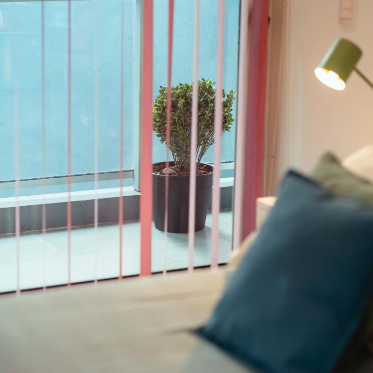 Charcas 4212 Palermo depto luminoso - One-Bedroom Apartment with Balcony and City View - 36