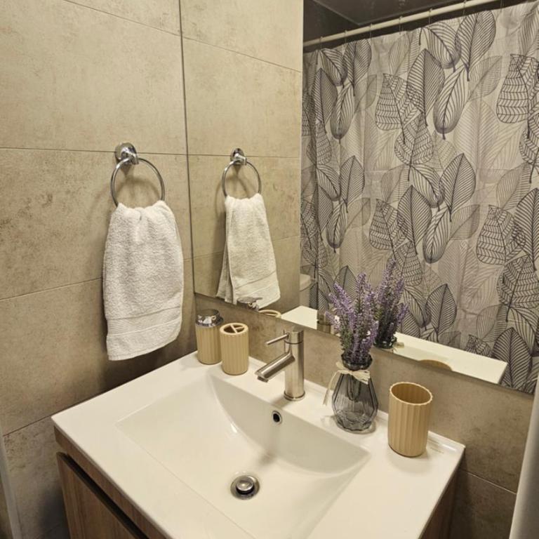 Dpto acogedor a pasos del Metro - Apartamento de 1 dormitorio - 11