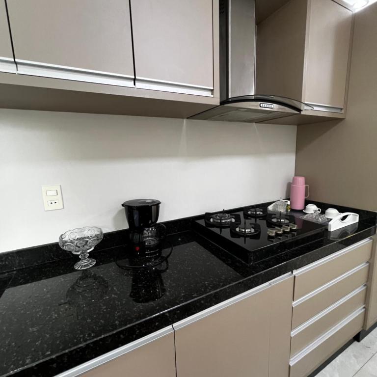 Apartamento aconchegante com estacionamento privado - Family Suite with Balcony - 9
