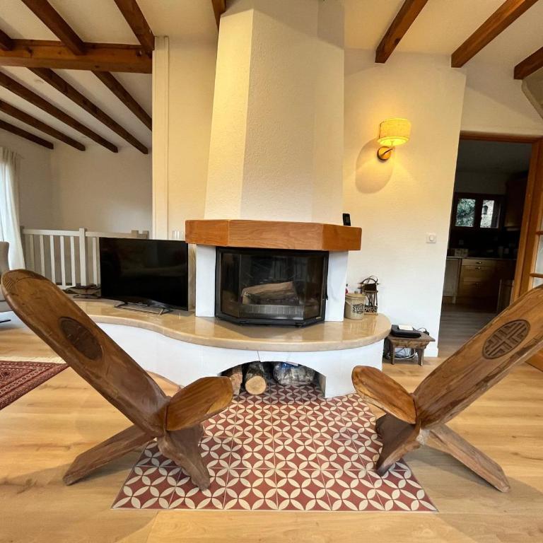 Chalet rénové à Samoëns - Calme et confort avec terrasse - FR-1-624-178 - Chalet - 3