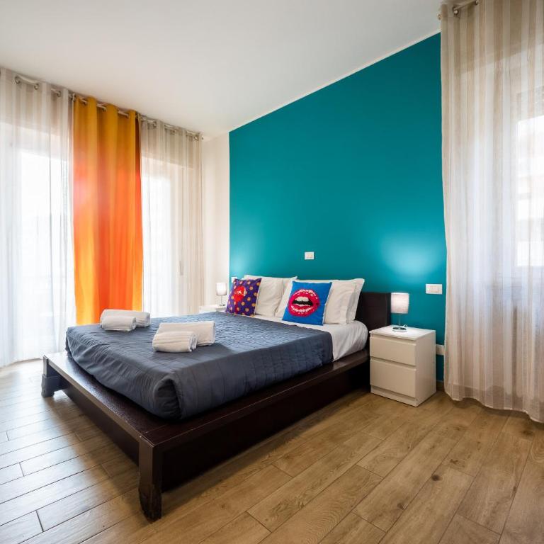 Verona Pop Duplex - Two-Bedroom Apartment with Balcony - 1