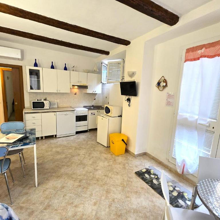 Appartamento Stella Marina - Appartamento con 2 Camere da Letto - 4
