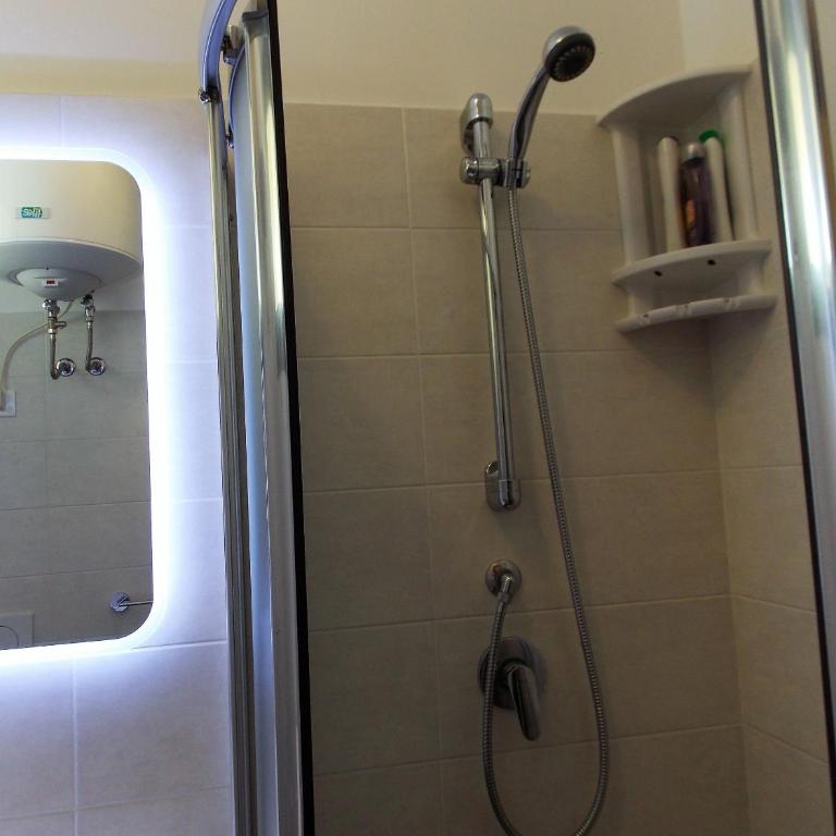 Flat with parking only 100m from the beach - Appartamento - 7