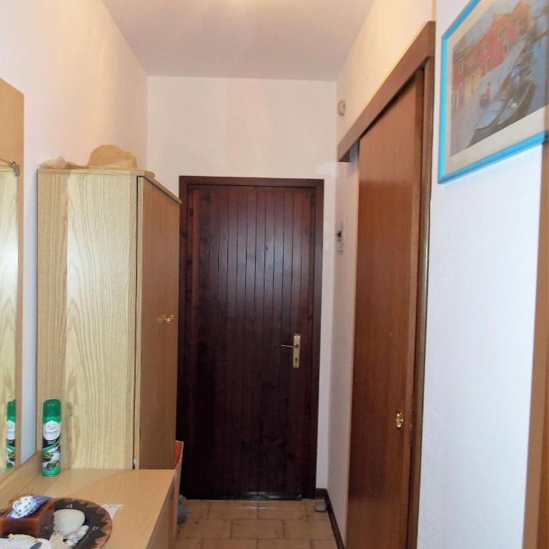 Flat with parking only 100m from the beach - Appartamento - 13