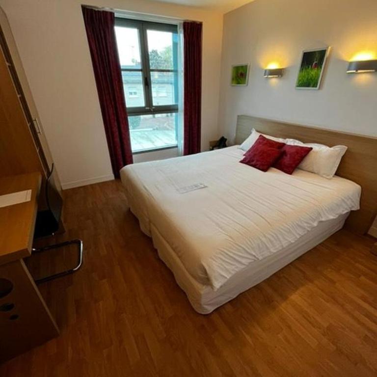 Hôtel 17.4 - Lycée d'Hôtellerie et de Tourisme - Chambre Double - 1