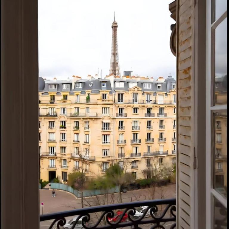 TBS 324 - Superb apartment with Eiffel Tower view - Appartement 2 Chambres - 19