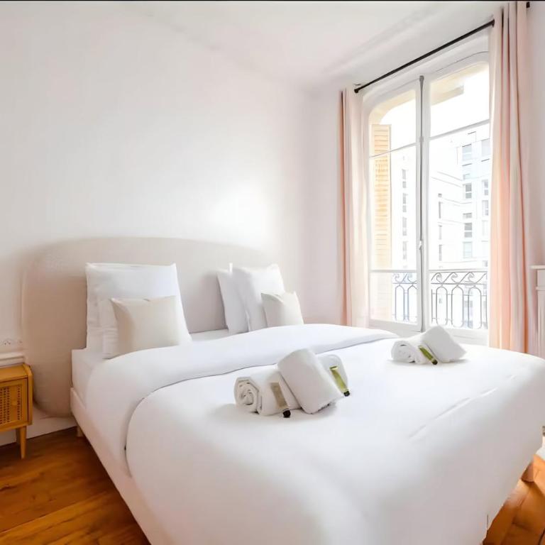 TBS 324 - Superb apartment with Eiffel Tower view - Appartement 2 Chambres - 15
