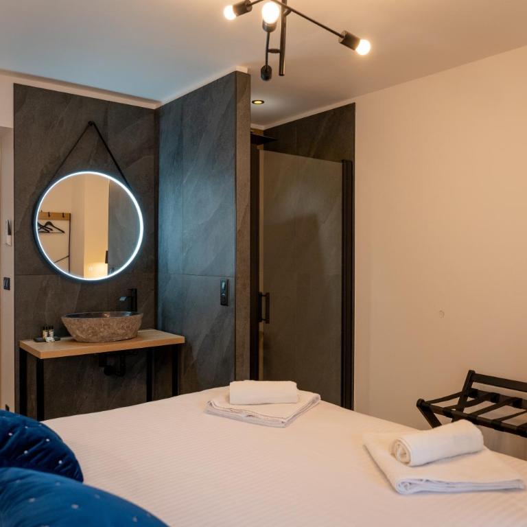 Superbe Appartement - Centre Mandelieu - Apartment with City View - 8