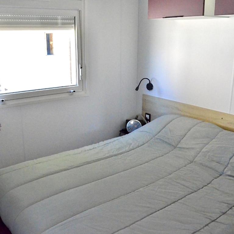Chalet pour 6 à St-Hilaire - Piscine chauffée - Chalet - 8