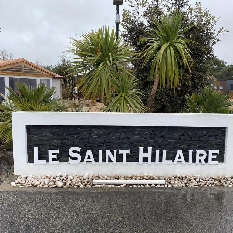 Chalet pour 6 à St-Hilaire - Piscine chauffée - Chalet - 15