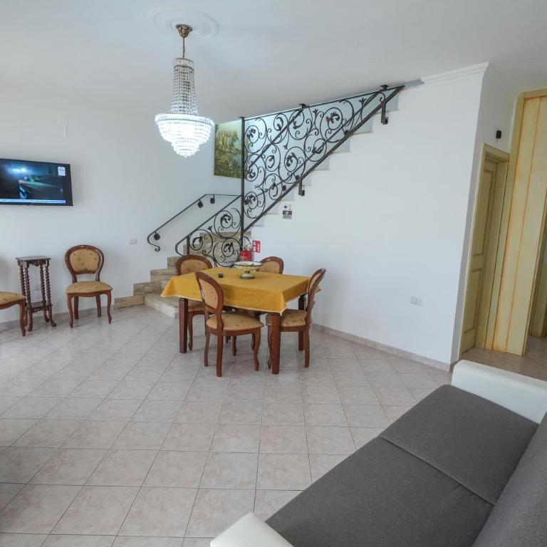 La casa di nonno Uccio - Appartamento con 2 Camere da Letto - 1