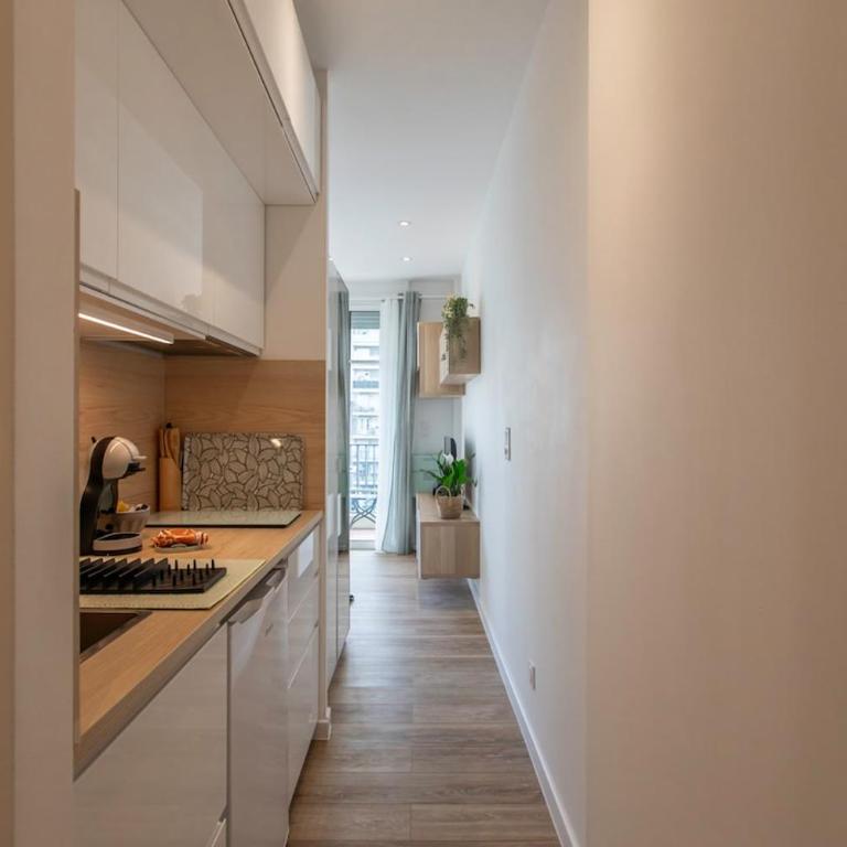 #26 Staywizus - Idealy located flat AC 2mins walk to Sea balcony - Appartement 1 Chambre - 20