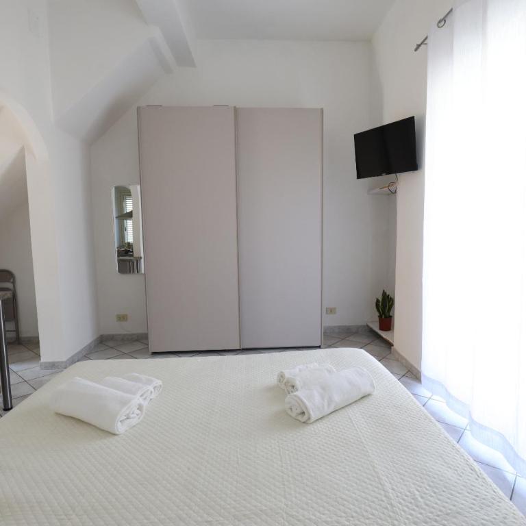 La Dolce Vita - Appartamento con 1 Camera da Letto e Balcone - 6