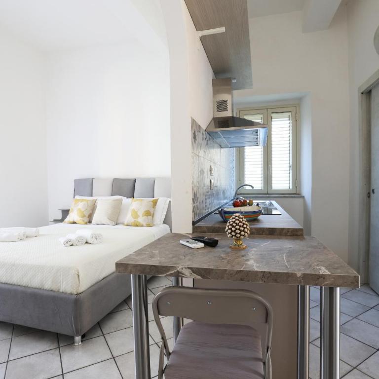 La Dolce Vita - Appartamento con 1 Camera da Letto e Balcone - 12