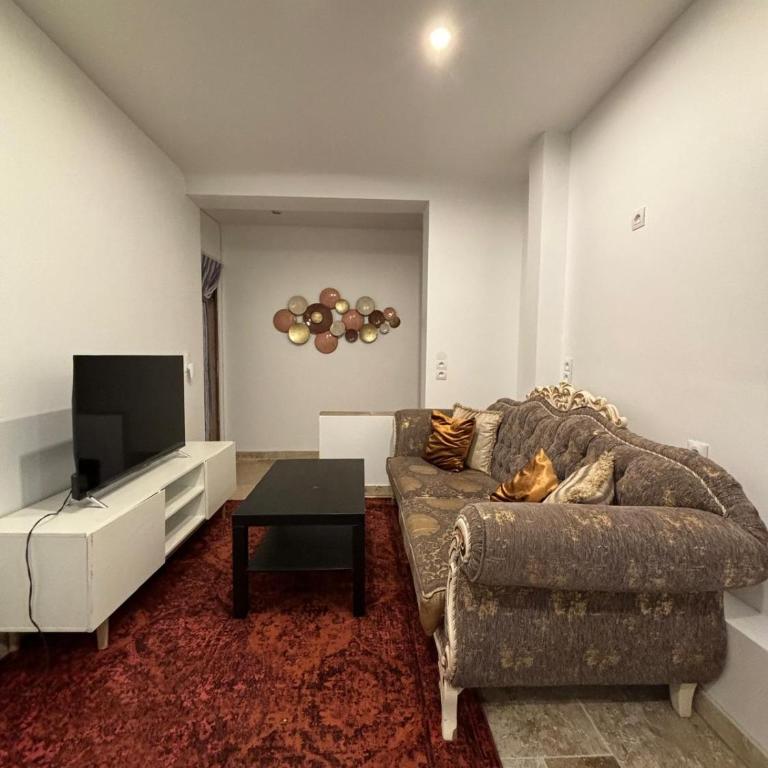 Mason Loft Studio - One-Bedroom Apartment - 4