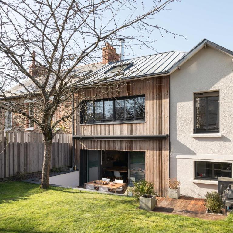 Maison Trégain - Grand Jardin et Terrasse - Three-Bedroom House - 1