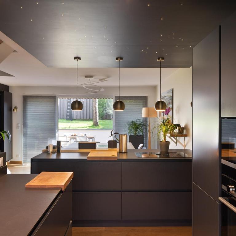 Maison Trégain - Grand Jardin et Terrasse - Three-Bedroom House - 12