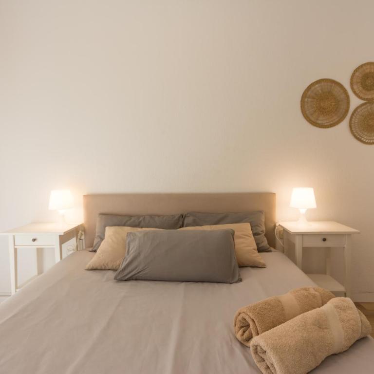INNOUTHOME Apartamento Eixample Barcelona - Three-Bedroom Apartment - 30