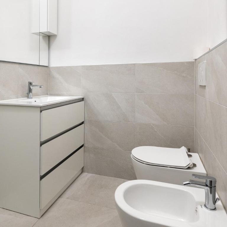 Via del Rondone 1-2 - Appartamento con 1 Camera da Letto - 18