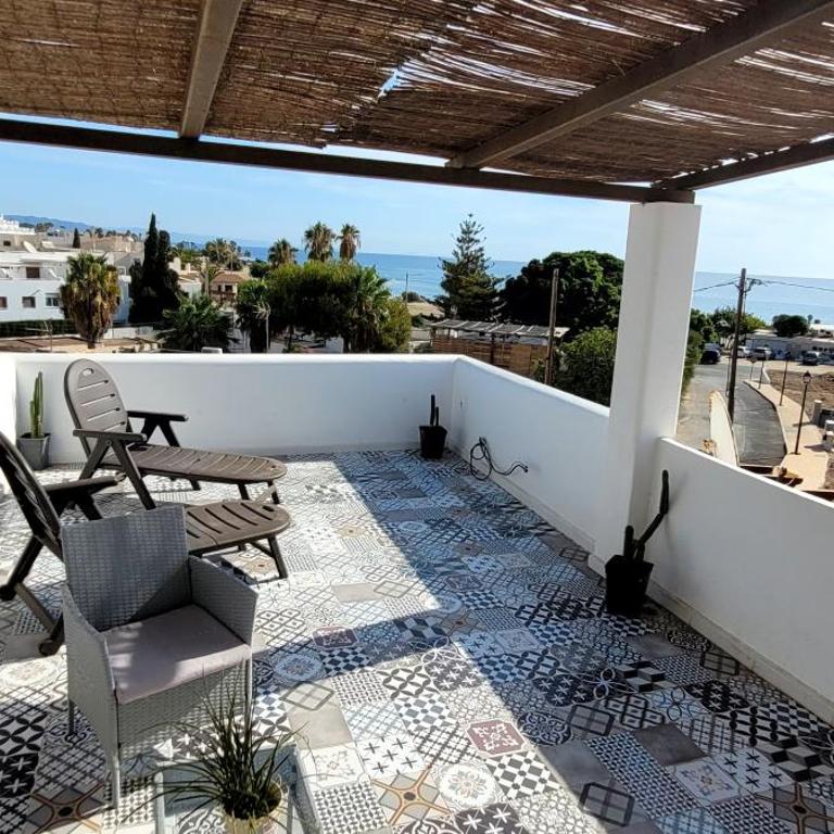 NEPTUNITO: Primera línea con Piscina - Apartamento de 2 dormitorios - 10